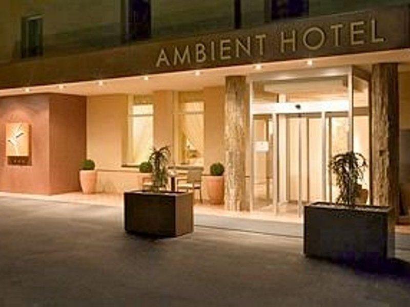 Ambient Hotel Domžale Екстериор снимка